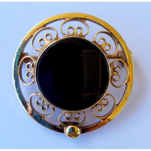 Catamore Brooch Onyx Scroll Work Pin 1/20 12K Gold Filled Setting - Picture 1 of 4